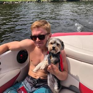 Meet your Posher, Evan